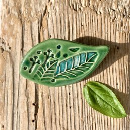 Ébredő erdő bross