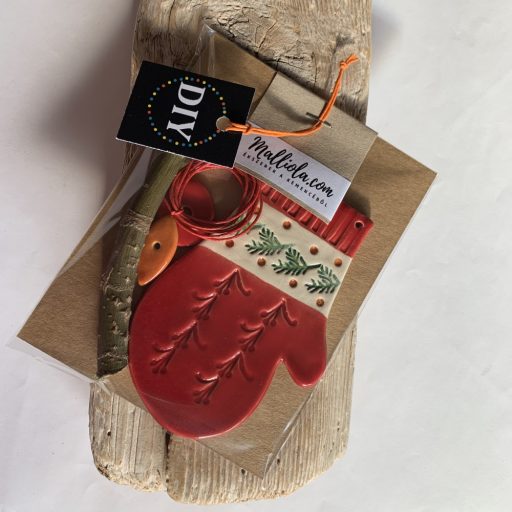 RED HUG DIY PACKAGE