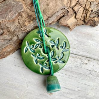 whispering necklace