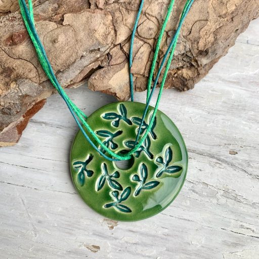 whispering necklace