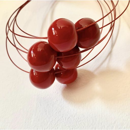 TEMPERAMENTAL necklace