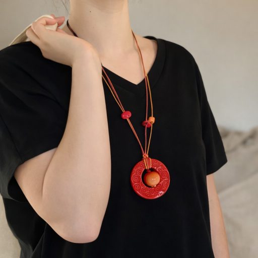 Madárbirs nyaklánc