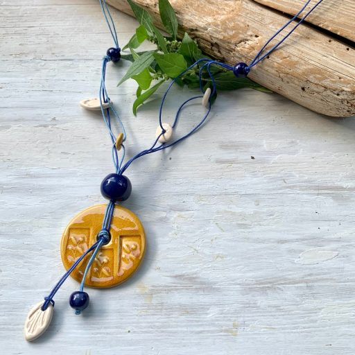 lemony necklace