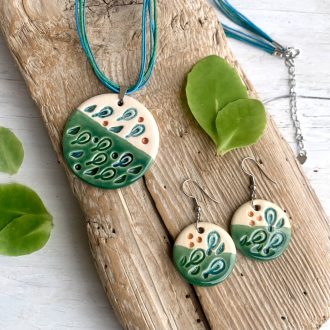 Blue small lake set